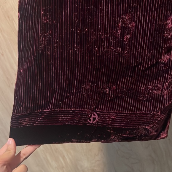 Giorgio Armani Scarf - Picture 5 of 5